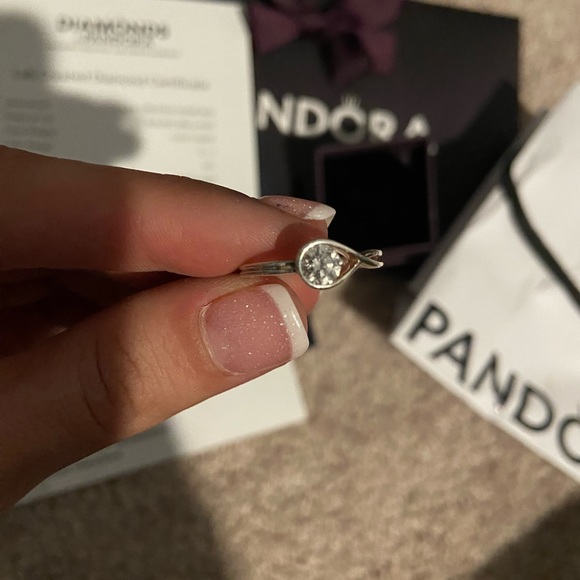 Pandora diamond ring - Picture 5 of 9